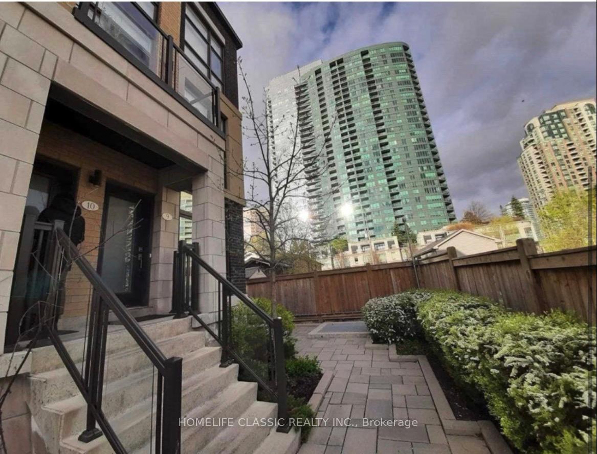 11-eldora-avenue-toronto-ontario-c13094072