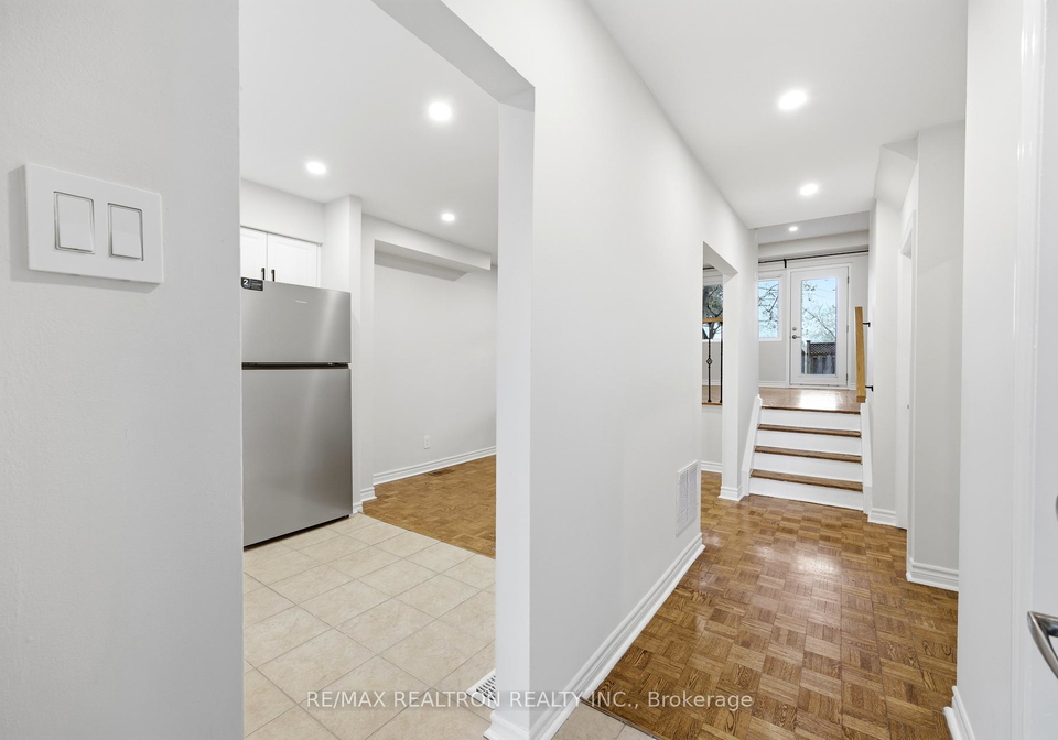 57-godstone-road-north-york-ontario-c13094080