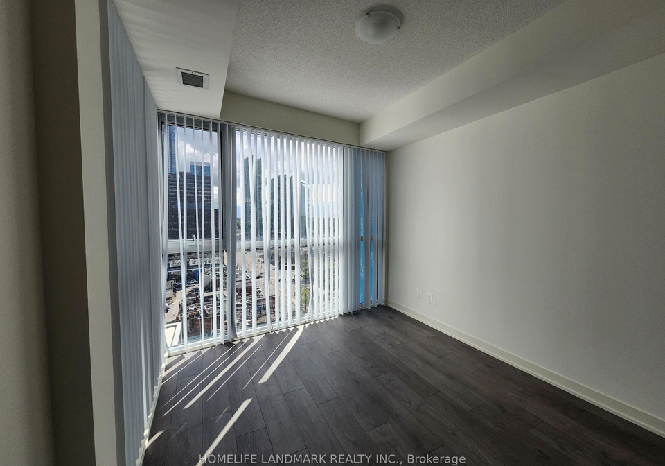 4955-yonge-street-north-york-ontario-c13094090