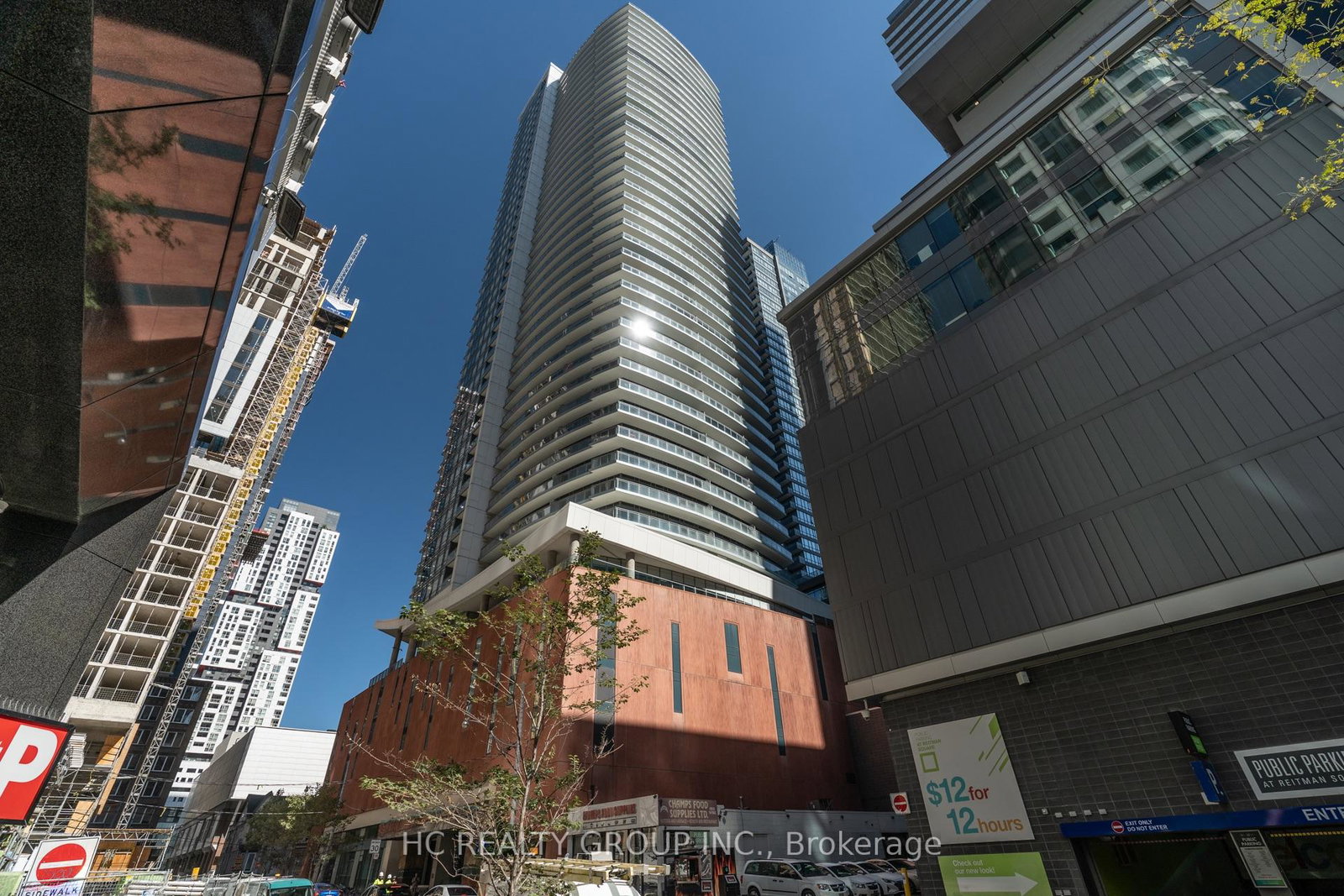 21-widmer-street-toronto-ontario-c13094094
