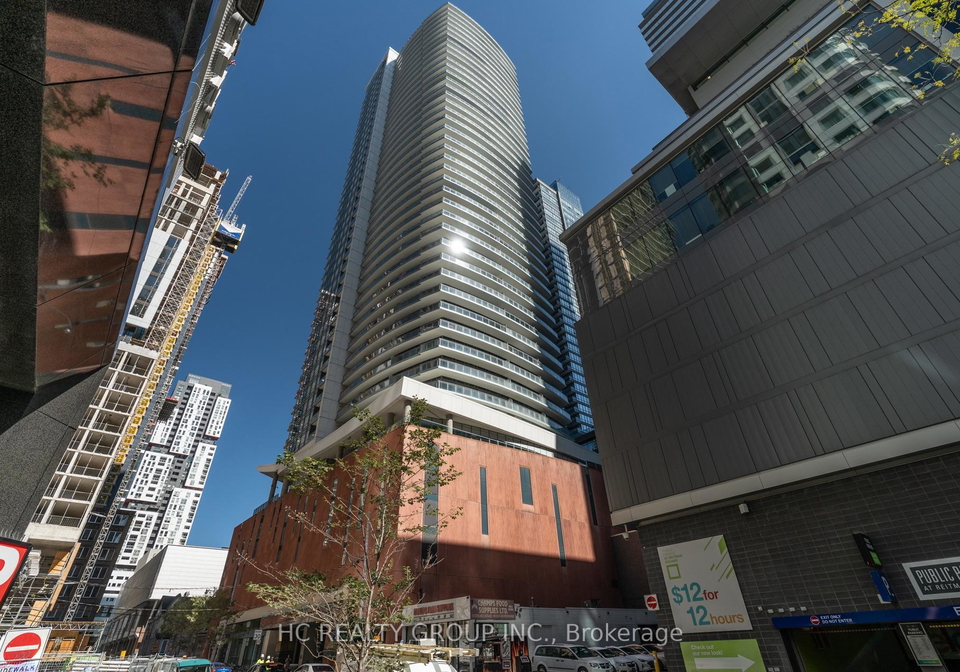 21-widmer-street-toronto-ontario-c13094094