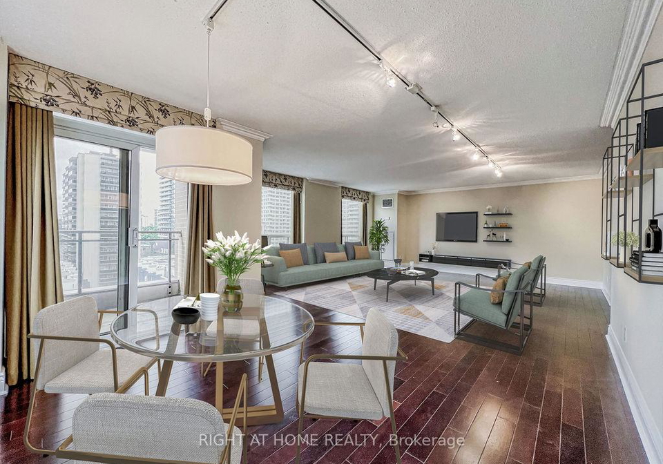 123-eglinton-avenue-toronto-ontario-c13094176