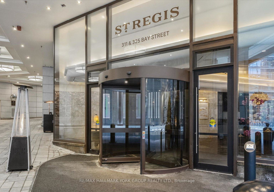 311-bay-street-toronto-ontario-c13094328