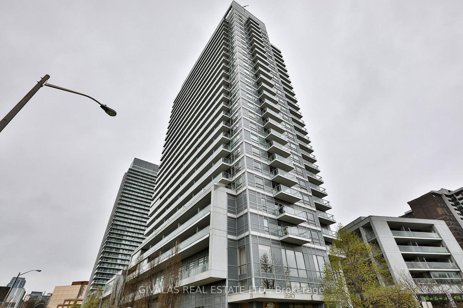 30-herons-hill-way-north-york-ontario-c13094516