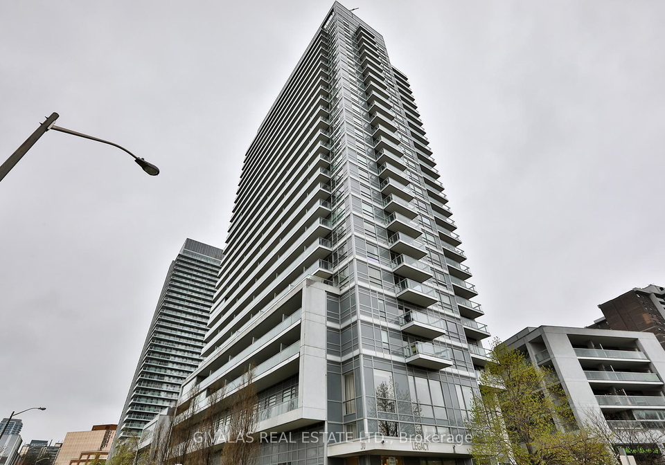 30-herons-hill-way-north-york-ontario-c13094516