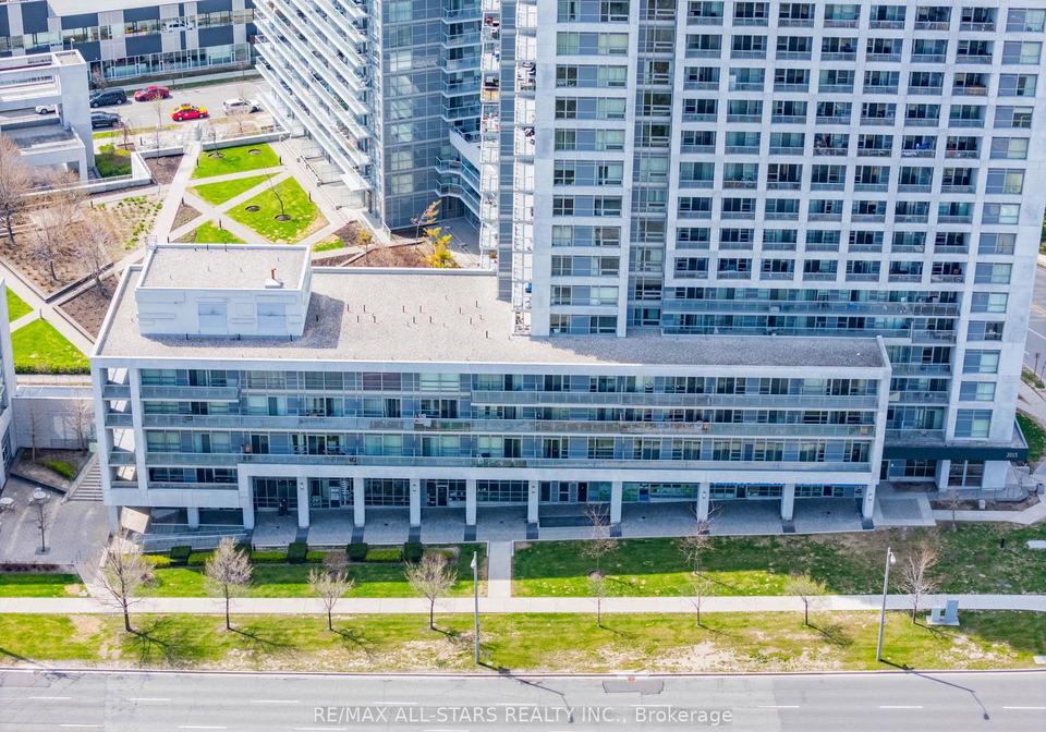 2015-sheppard-avenue-e-north-york-ontario-c13094662