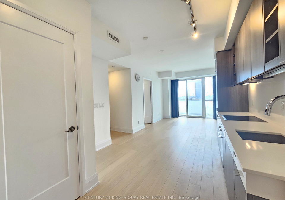 101-erskine-avenue-toronto-ontario-c13095118