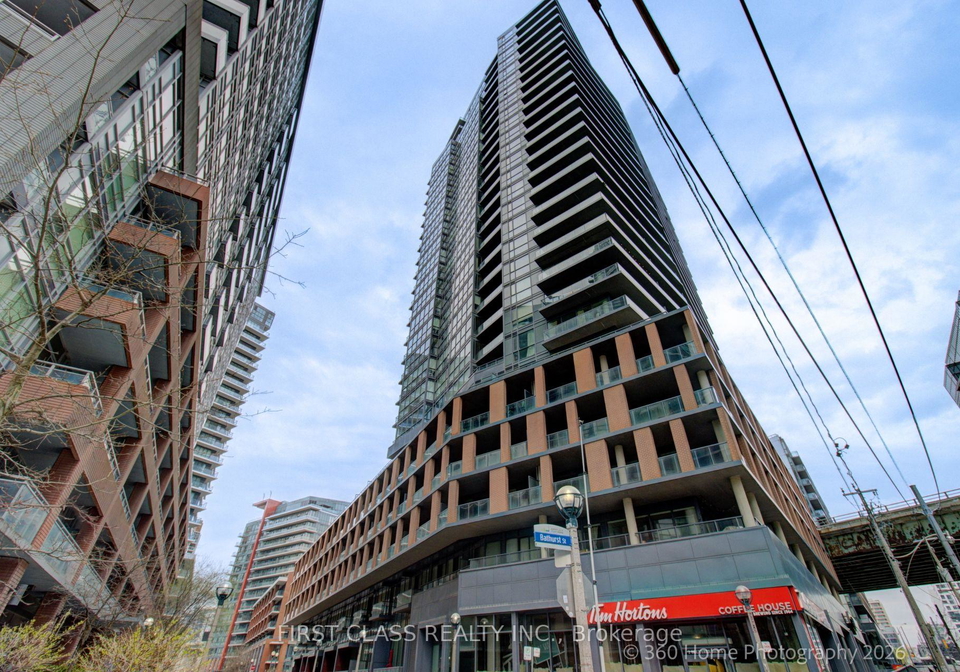 20-bruyeres-mews-toronto-ontario-c13095192