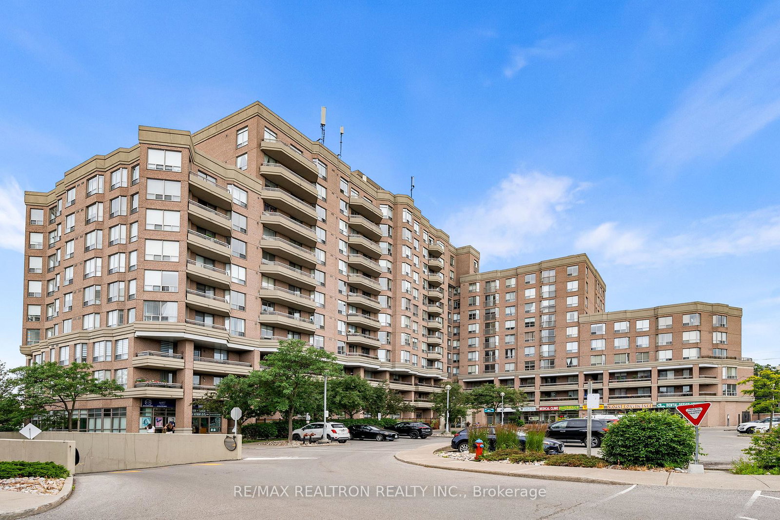 1700-eglinton-avenue-e-north-york-ontario-c13095464
