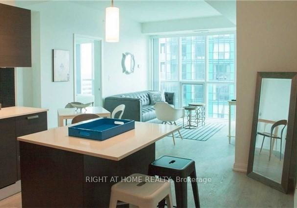 11-bogert-avenue-toronto-ontario-c13095478
