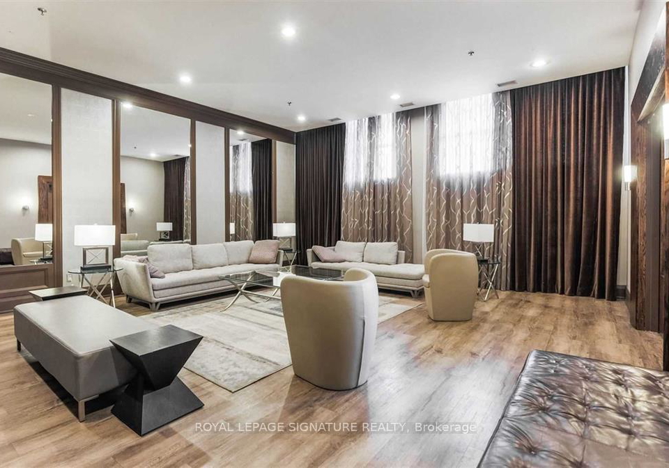 438-richmond-street-w-toronto-ontario-c13095536