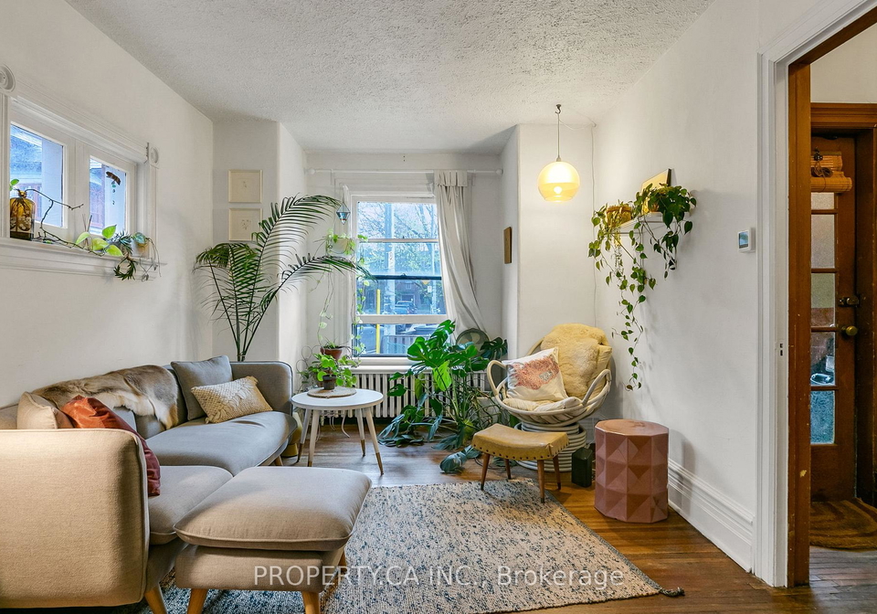 5-mackenzie-crescent-toronto-ontario-c13095572