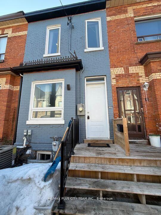11-baden-street-toronto-ontario-c13095672