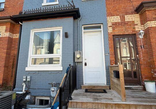 11-baden-street-toronto-ontario-c13095672