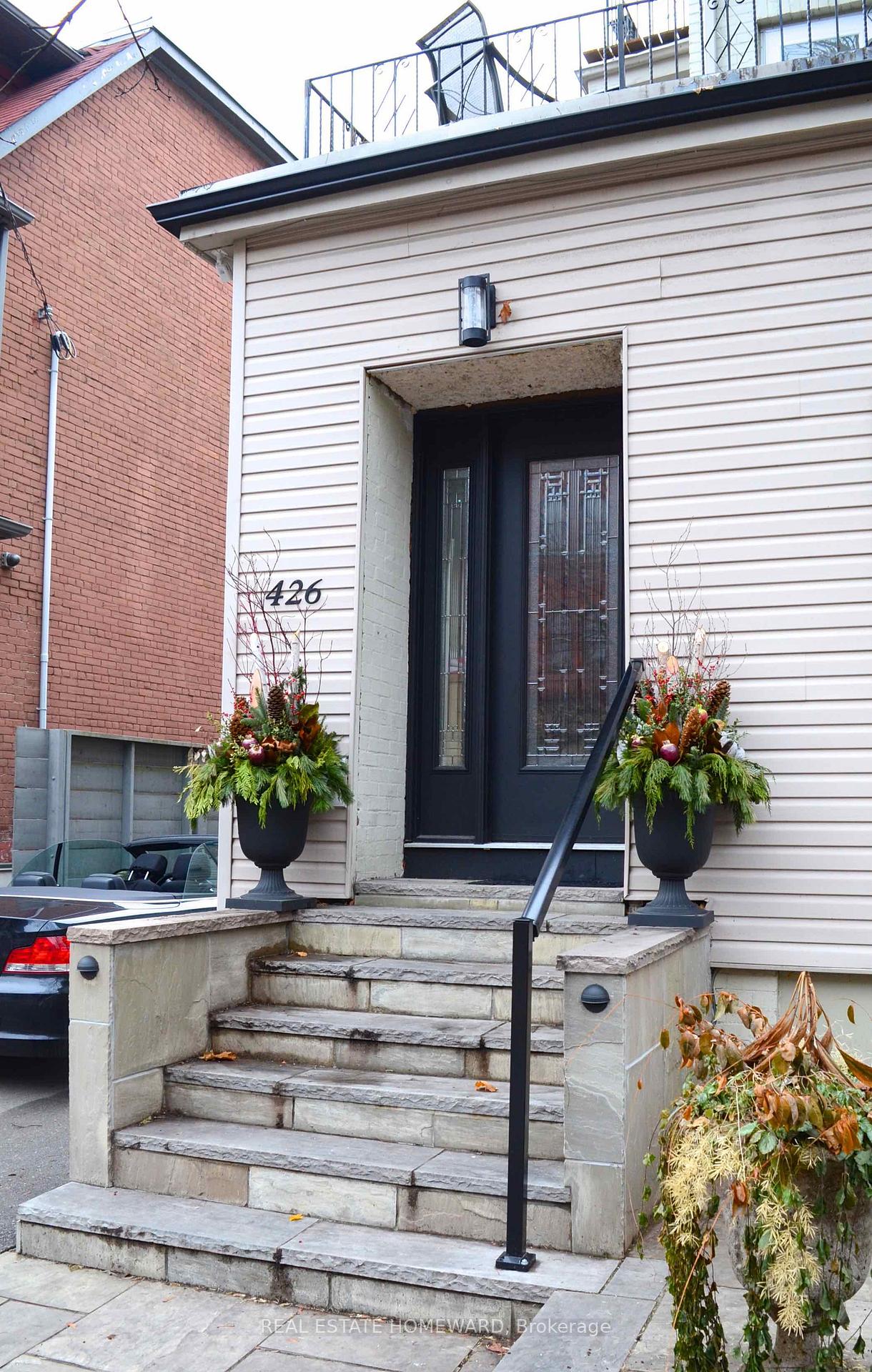 426-markham-street-toronto-ontario-c13095884