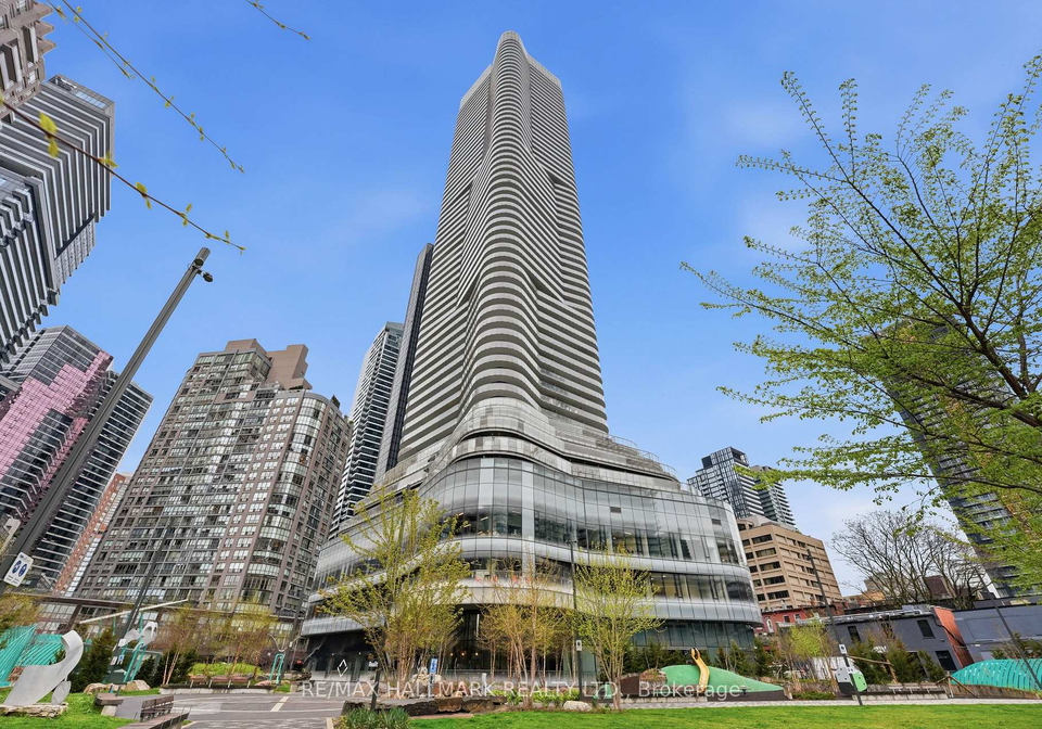 11-wellesley-street-w-toronto-ontario-c13095928