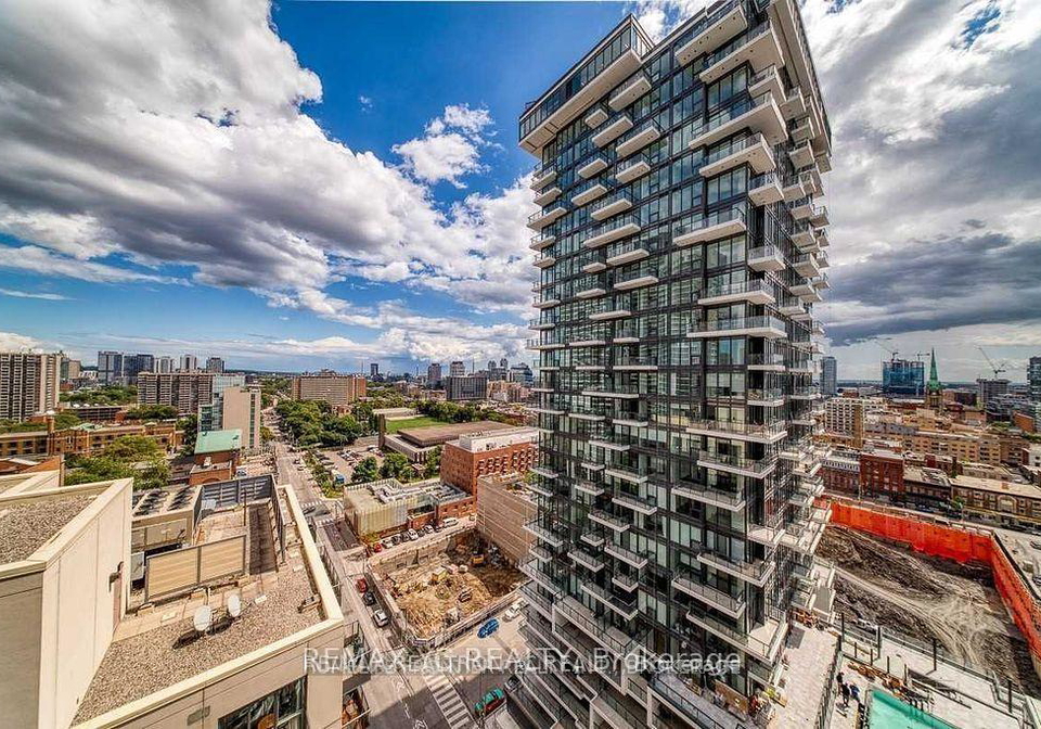 68-shuter-street-toronto-ontario-c13095966