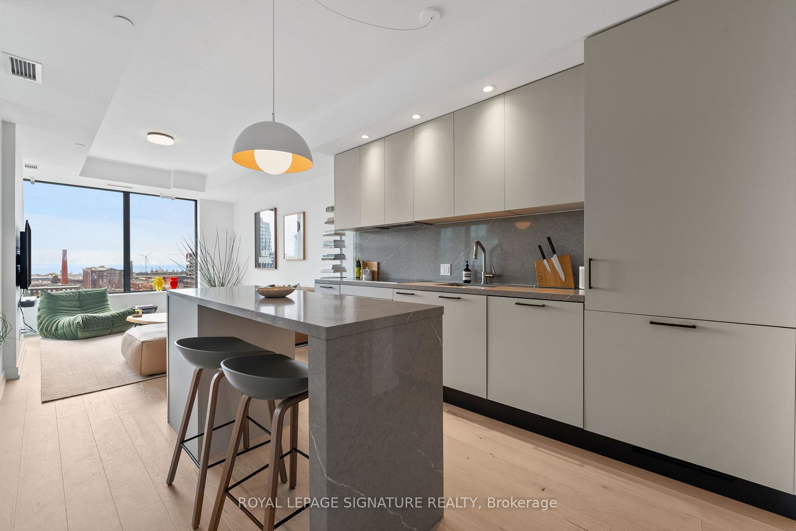200-sudbury-street-toronto-ontario-c13096184