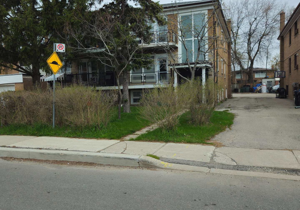 154-overbrook-place-toronto-ontario-c13096286