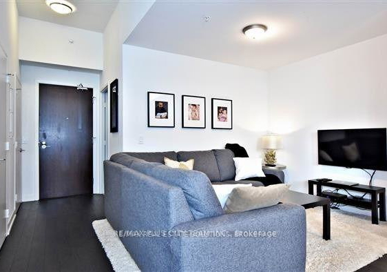 120-bayview-avenue-toronto-ontario-c13096400