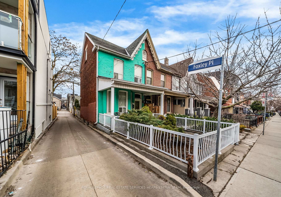 11-foxley-street-toronto-ontario-c13096944