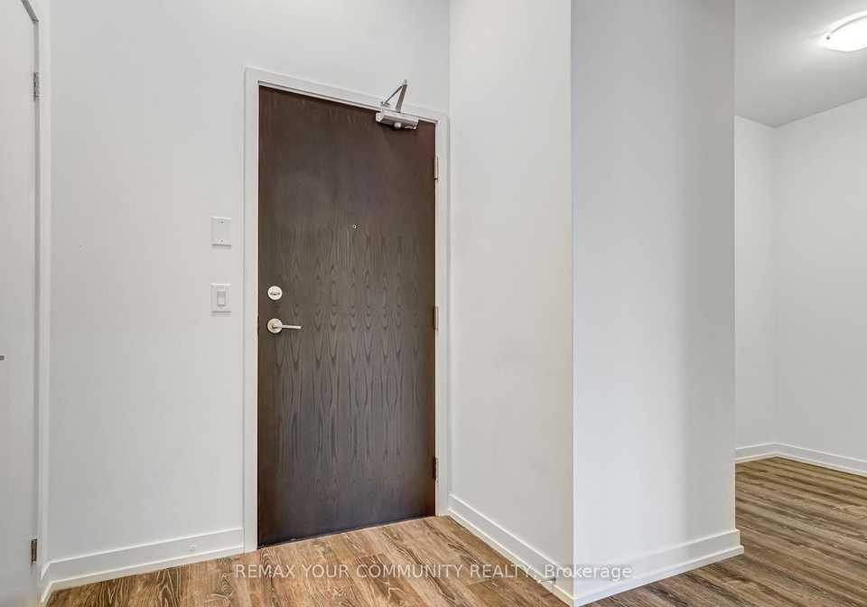200-sackville-street-toronto-ontario-c13097488