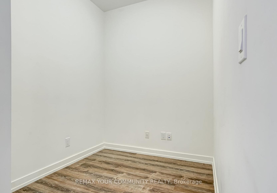 200-sackville-street-toronto-ontario-c13097488