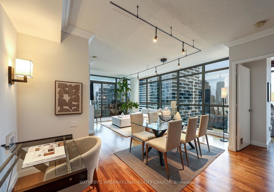 285-mutual-street-toronto-ontario-c13097554