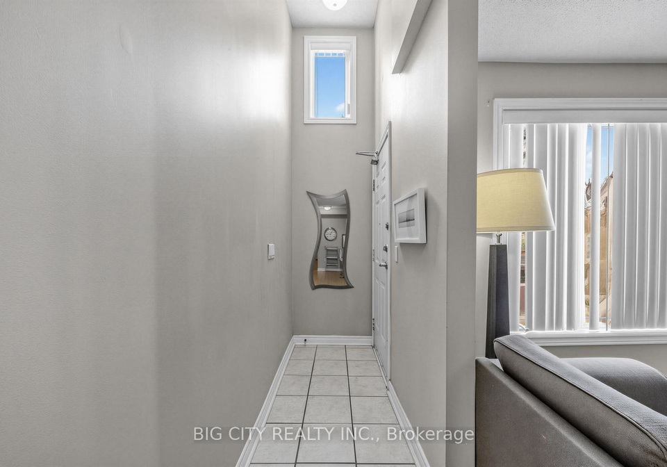 80-aerodrome-crescent-east-york-ontario-c13097676