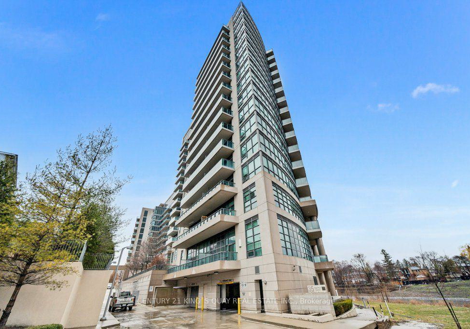 35-brian-peck-crescent-east-york-ontario-c13097846