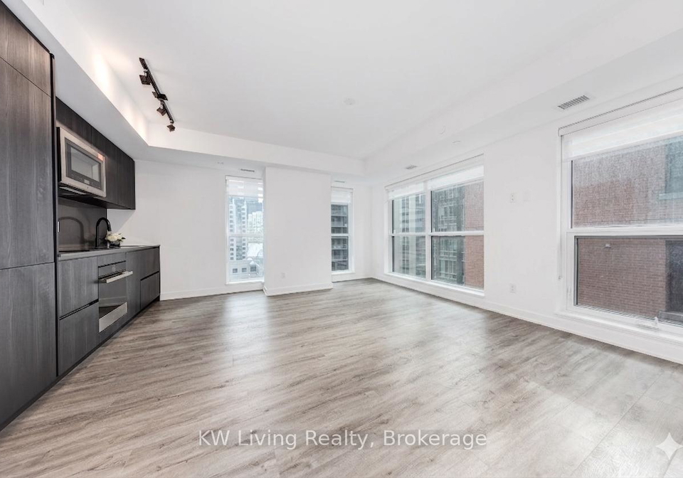 327-king-street-w-toronto-ontario-c13097864