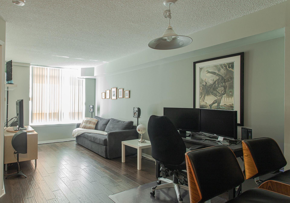 8-hillcrest-avenue-north-york-ontario-c13097968