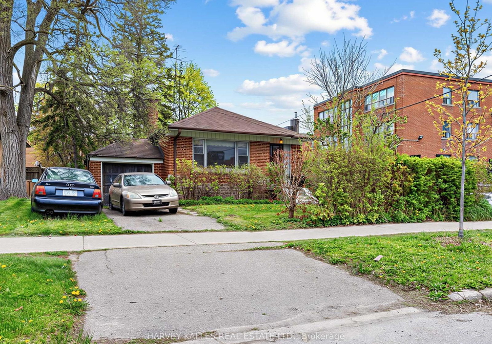 12-invermay-avenue-toronto-ontario-c13098240