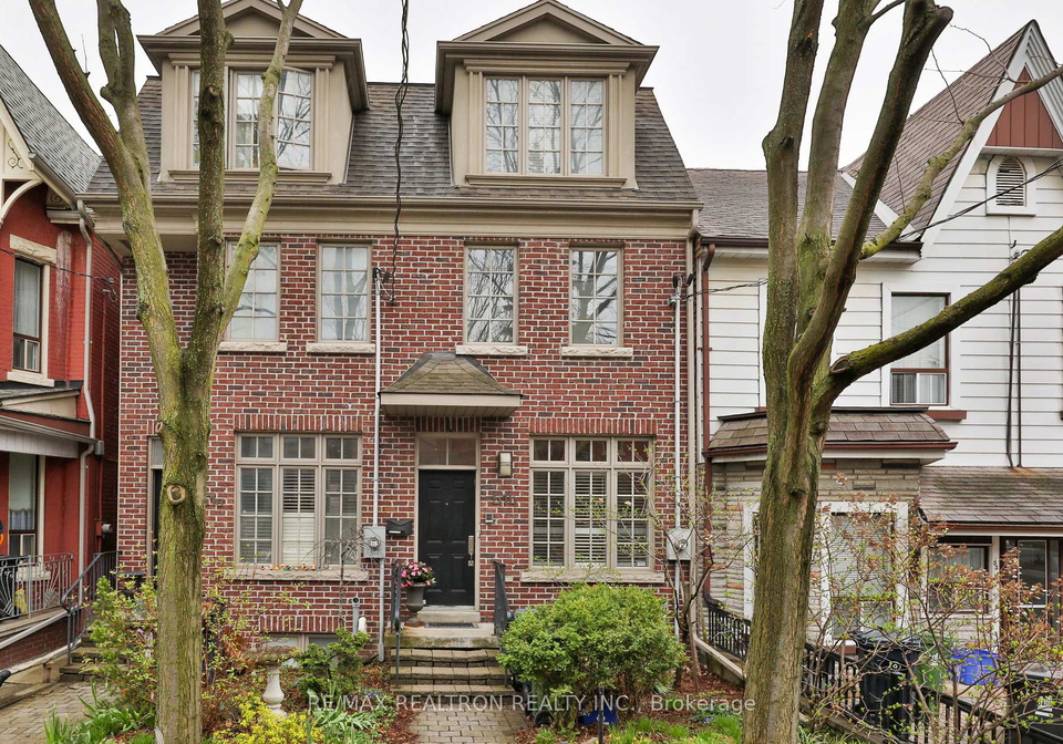 51b-foxley-street-toronto-ontario-c13098390
