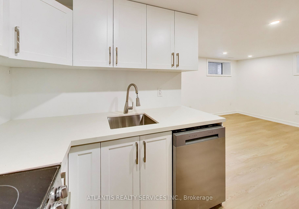 681-dovercourt-road-toronto-ontario-c13098446