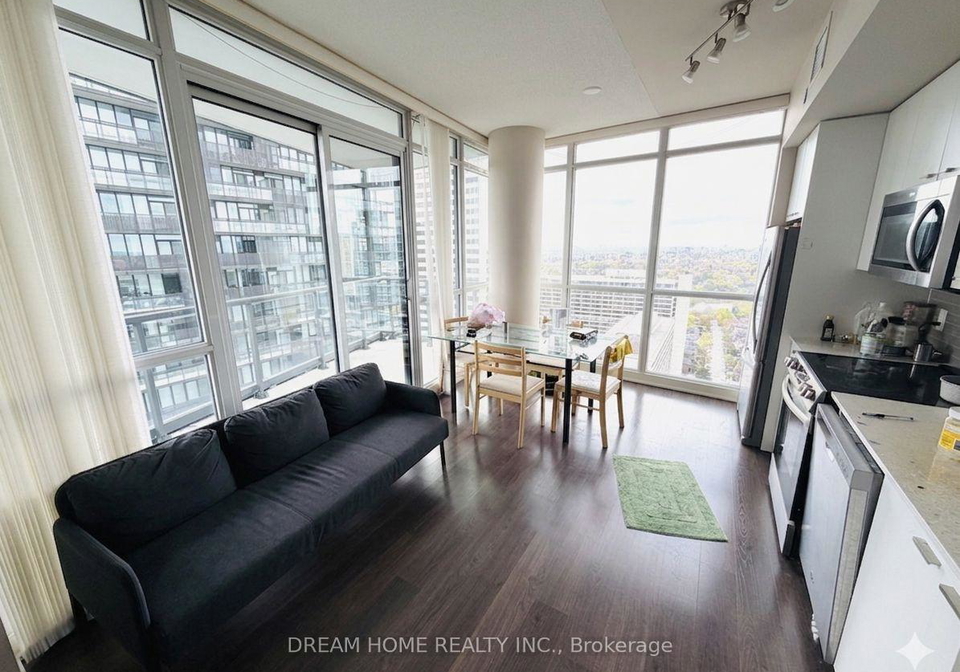 30-roehampton-avenue-toronto-ontario-c13098518