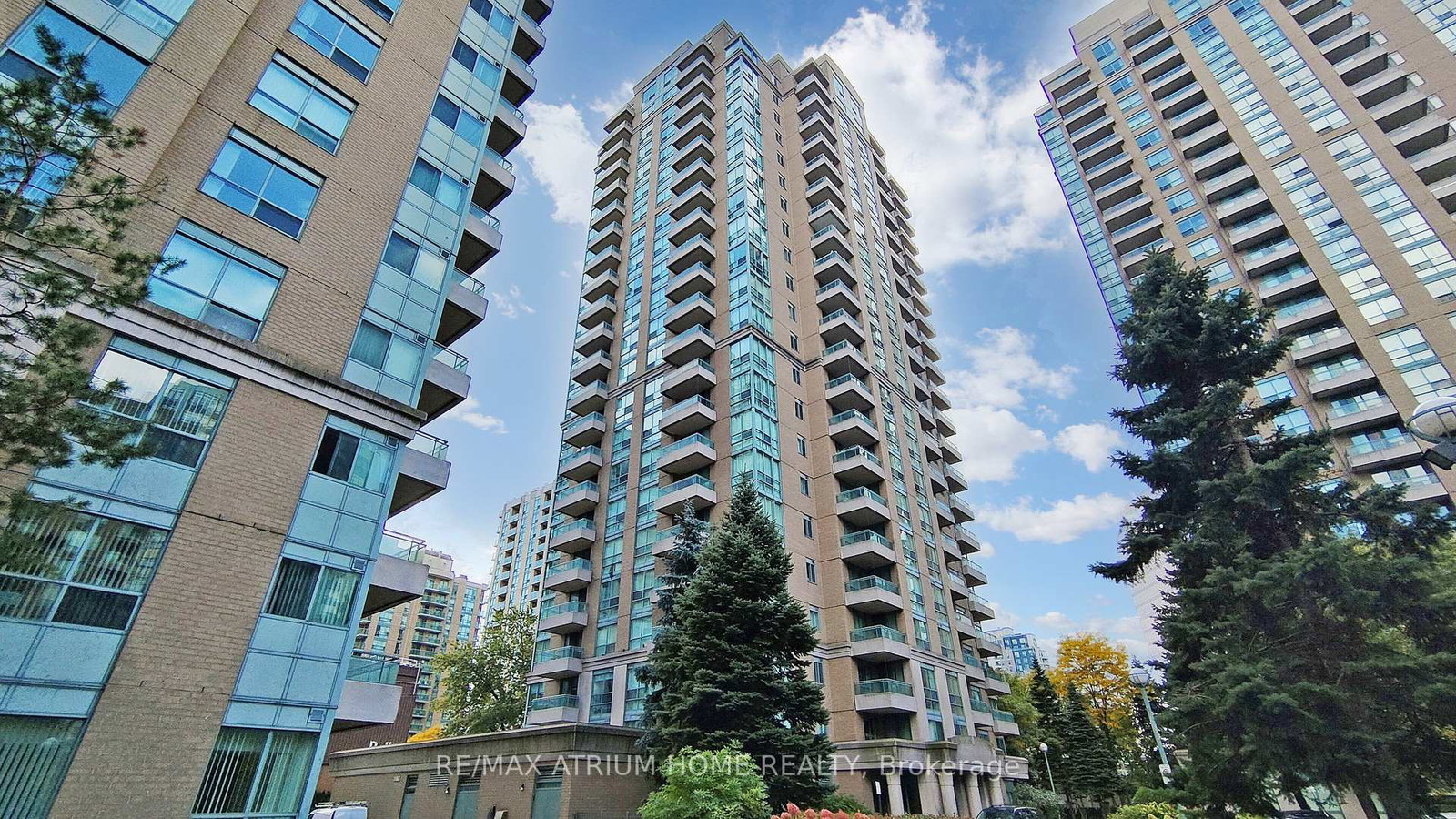 3-pemberton-avenue-north-york-ontario-c13098540