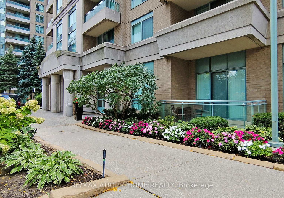 3-pemberton-avenue-north-york-ontario-c13098540