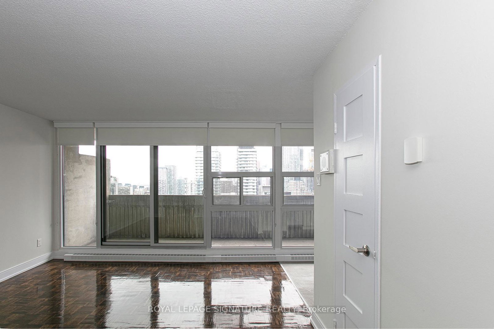 33-isabella-street-toronto-ontario-c13098616