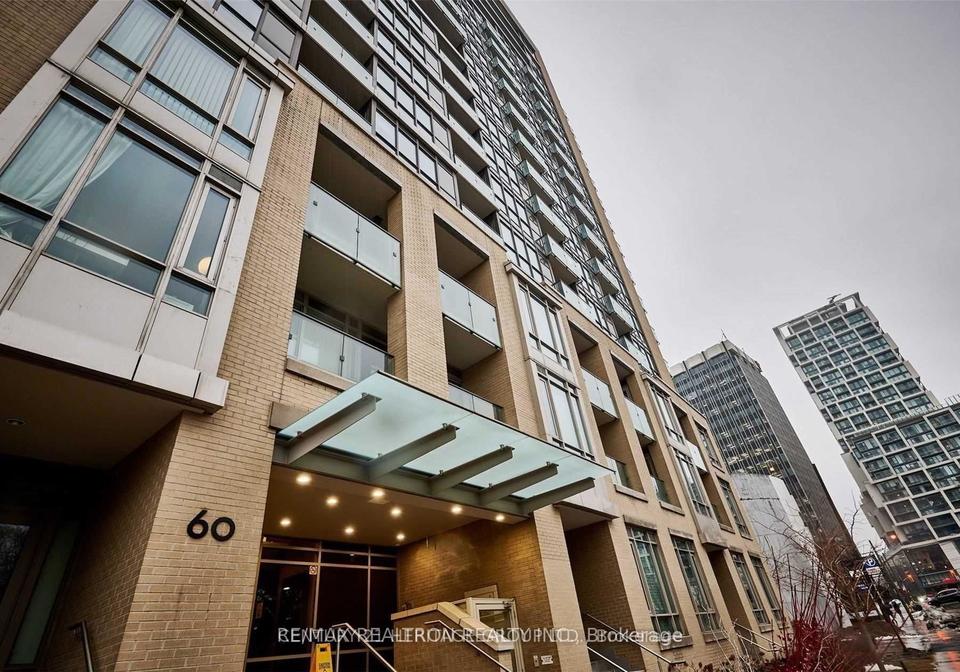 60-berwick-avenue-toronto-ontario-c13098734