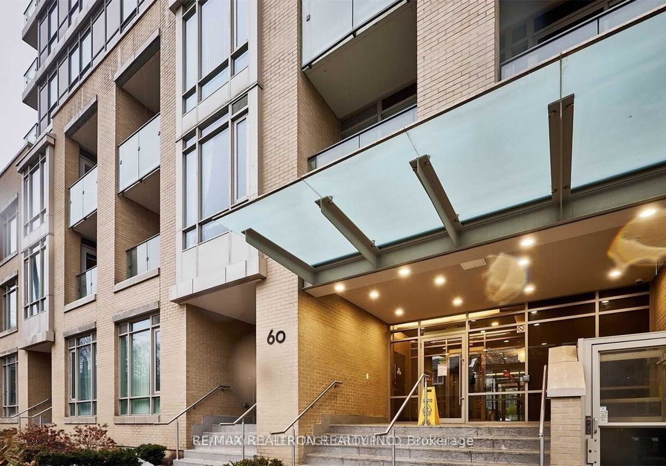 60-berwick-avenue-toronto-ontario-c13098734