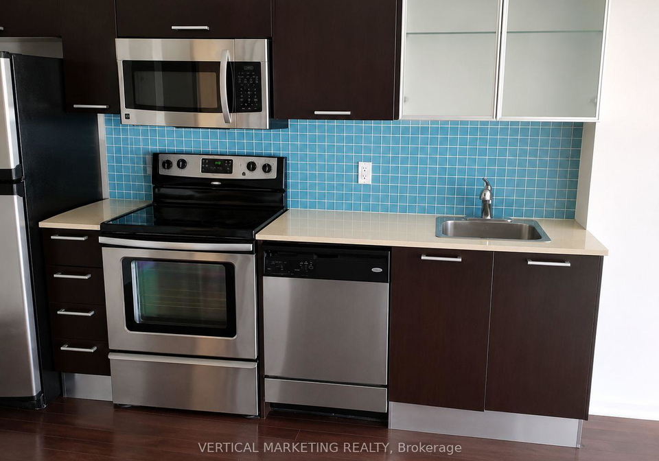 37-grosvenor-street-toronto-ontario-c13098868