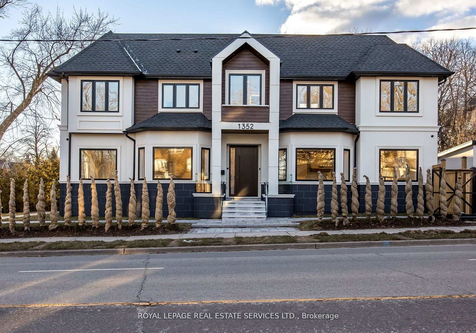 1352-mount-pleasant-road-toronto-ontario-c13099032