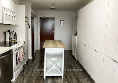 10-capreol-court-toronto-ontario-c13099040
