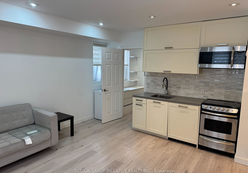 233-ellerslie-avenue-toronto-ontario-c13099372