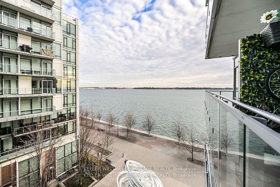 29-queens-quay-e-toronto-ontario-c13099460