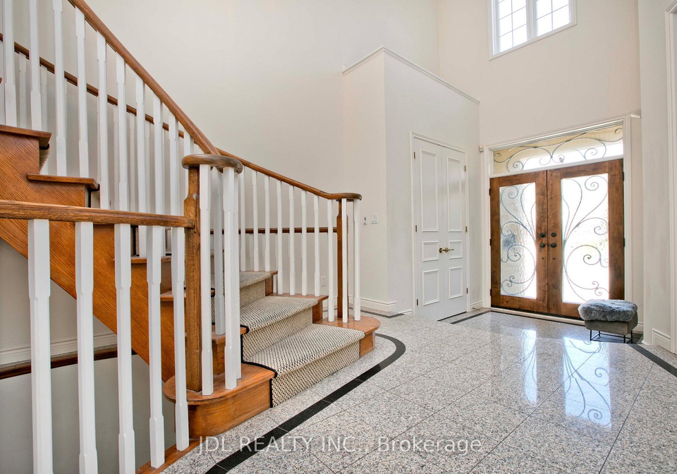 53-aldershot-crescent-north-york-ontario-c13099562