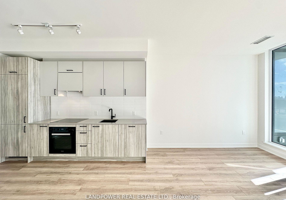1-kyle-lowry-road-north-york-ontario-c13099582