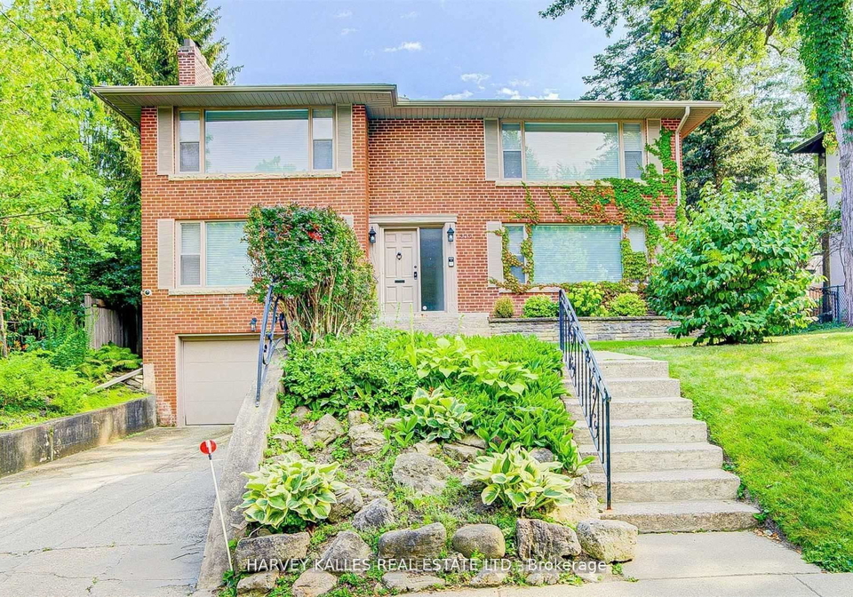 209-lytton-boulevard-toronto-ontario-c13099682