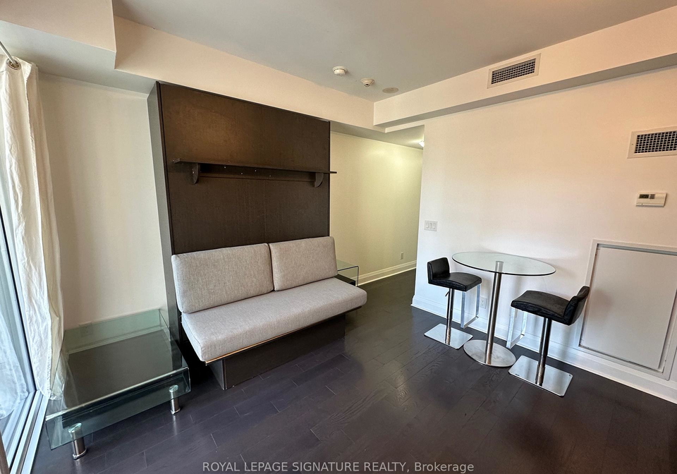 65-st-mary-street-toronto-ontario-c13099784